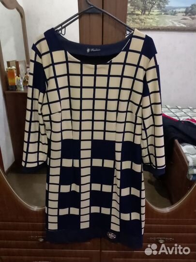 Платье женское