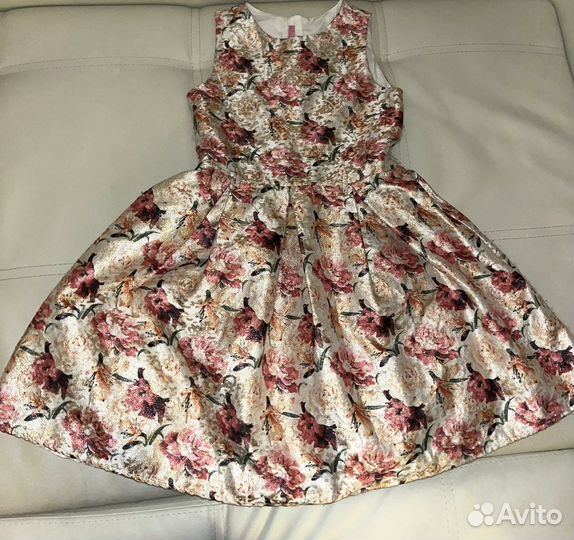 Одежда для девочки на рост 140-146 см