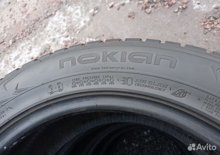 Nokian Tyres Hakkapeliitta 7 225/55 R17