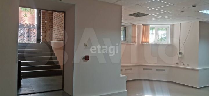 Продам офисное помещение, 137.2 м²