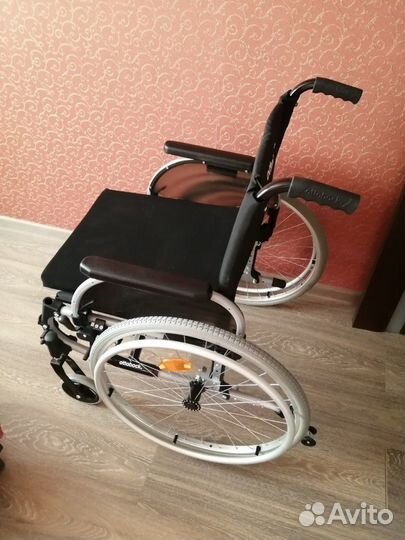 Кресло - коляска 