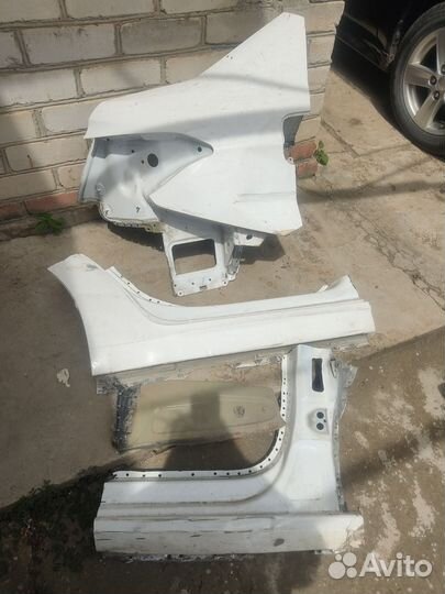 Суппорт заднего правого крыла на Ситроен С 4 седан