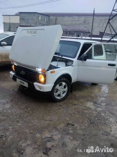 LADA 4x4 (Нива) 1.7 МТ, 2018, 52 000 км