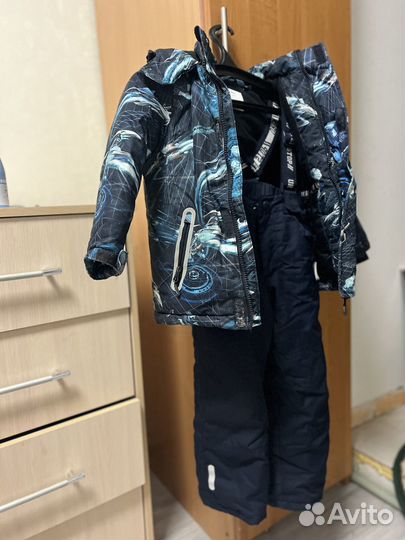 Костюм на мальчика 104 см