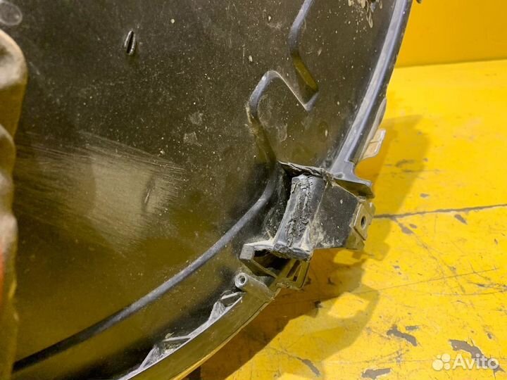 Фара левая Peugeot 308 2007-2011