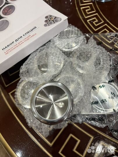 Набор баночек для специй 6 штук с подставкой