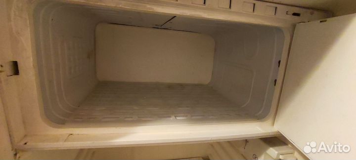 Холодильник бу Полюс -10