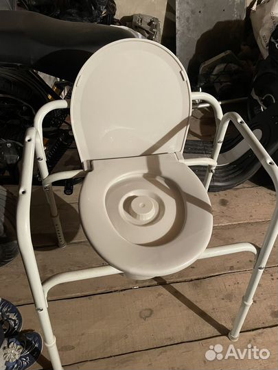 Кресло туалет для инвалидов
