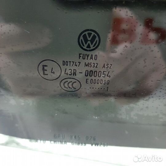 Стекло двери заднее правое Volkswagen Polo 2012