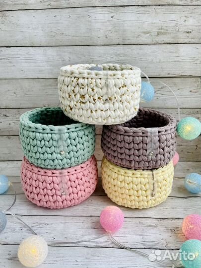 Корзинка вязаная