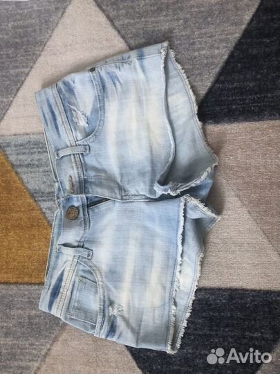 Отдам 2 пакета вещей