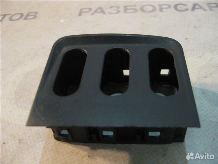 Накладка кнопок обогрева Nissan Primera P12 седан