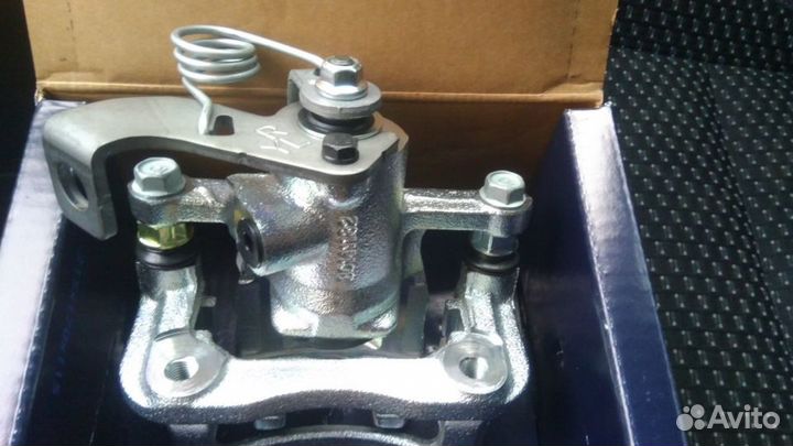 Суппорт задний kia rio