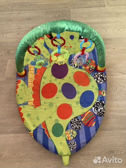 Развивающий коврик для малыша
