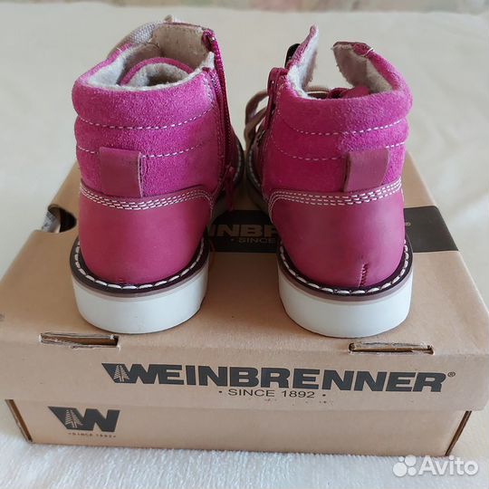 Новые детские демисезонные ботинки Bata, размер 25