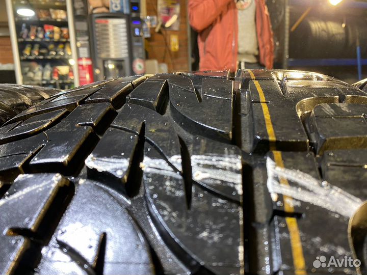 Pirelli Scorpion Zero 285/60 R17 114V