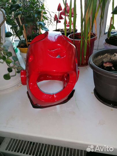 Шлем для единоборств тхэквондо