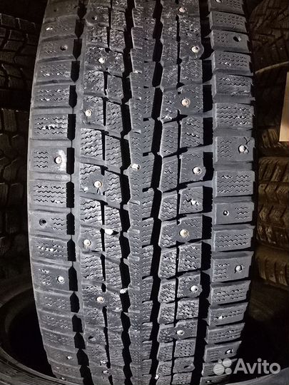 Dunlop SP Winter Ice 01 205/55 R16