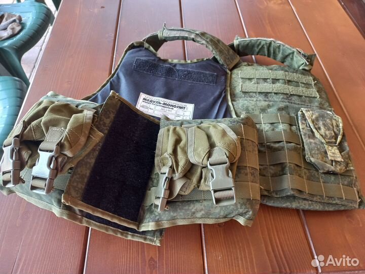 Продам бронежилет модуль монолит бр-4