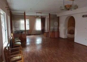 Дом 279,6 м² на участке 8 сот.