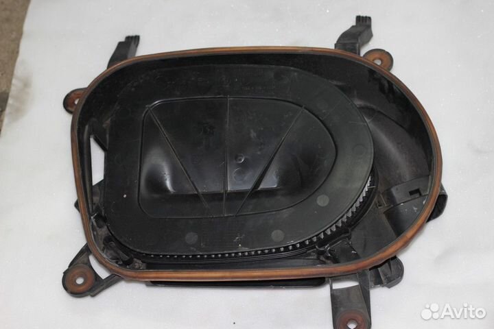 Корпус воздушногo фильтра BMW X5 E70 рест. 2012