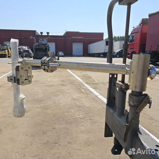 Держатель для датчика асфальтоукладчика Vogele