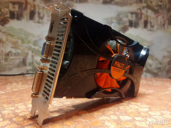 Видеокарта gtx 550 ti 1GB (gddr5)