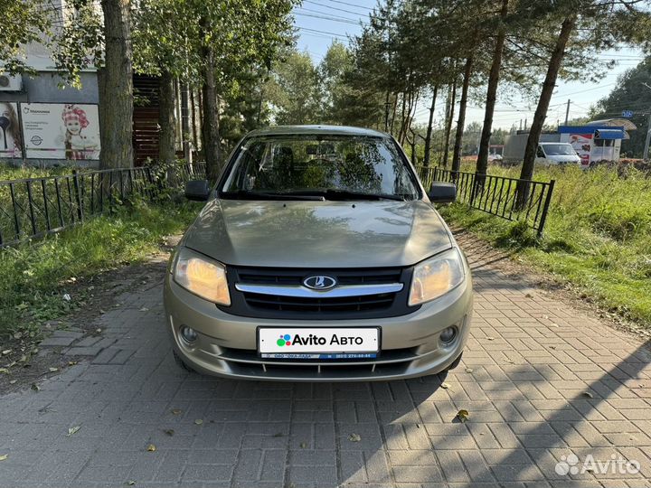 LADA Granta 1.6 МТ, 2013, 130 000 км