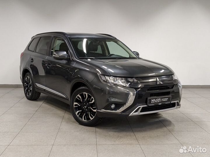 Mitsubishi Outlander 2.4 CVT, 2021, 70 583 км