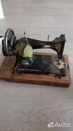 Швейная машинка зингер ручная
