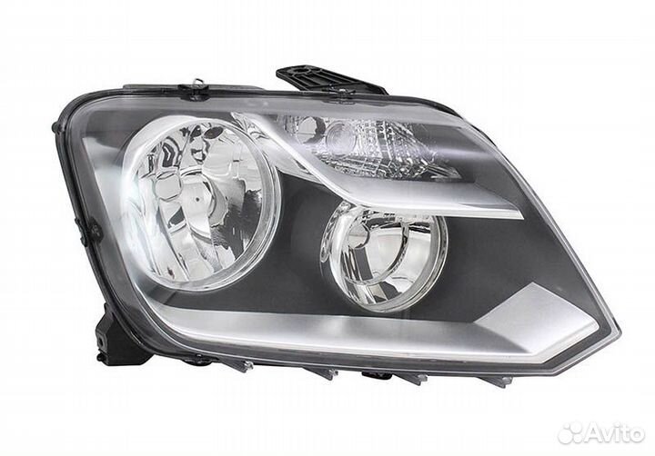 Фара правая Volkswagen Amarok (2010-2016)