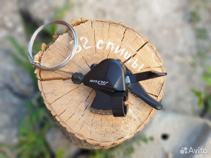 Манетка 9 скоростей Shimano Altus