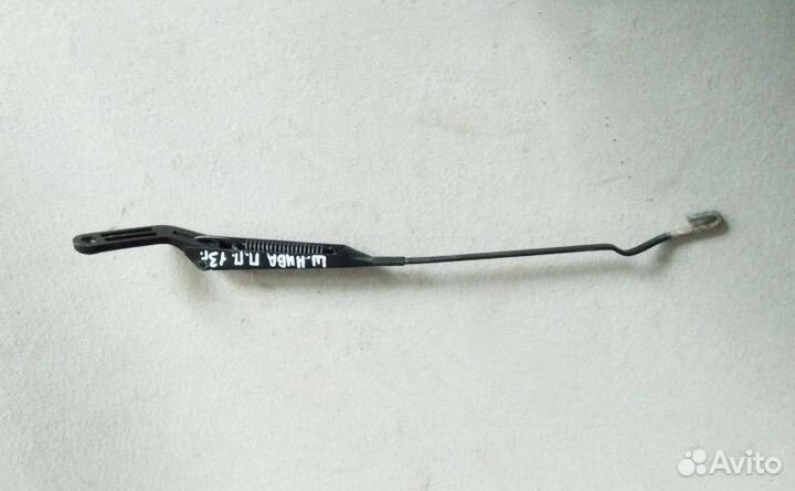 Поводок стеклоочистителя передний правый Chevrolet