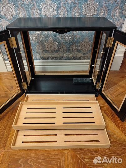 Сигарный шкаф хьюмидор humidor
