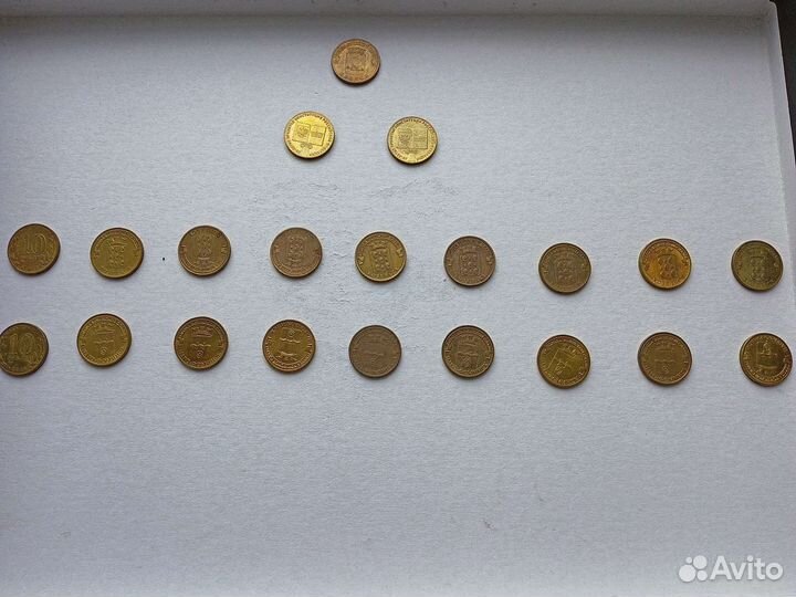 Монеты 10 р. 2013 год