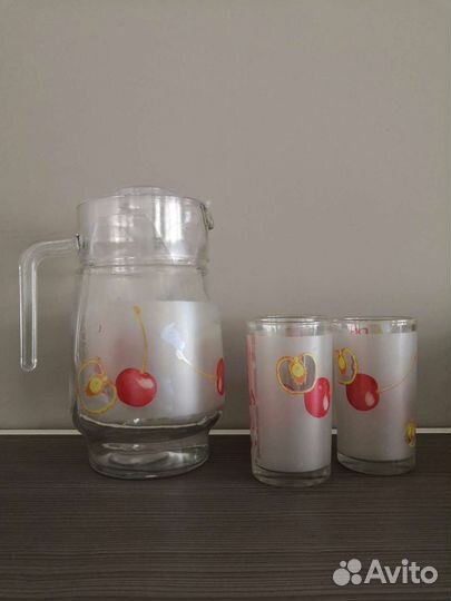 Набор кувшин и стаканы