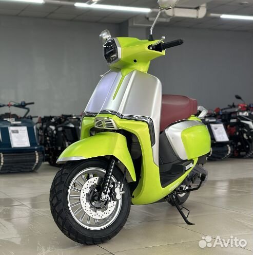 Скутер X-motors hero-200CC