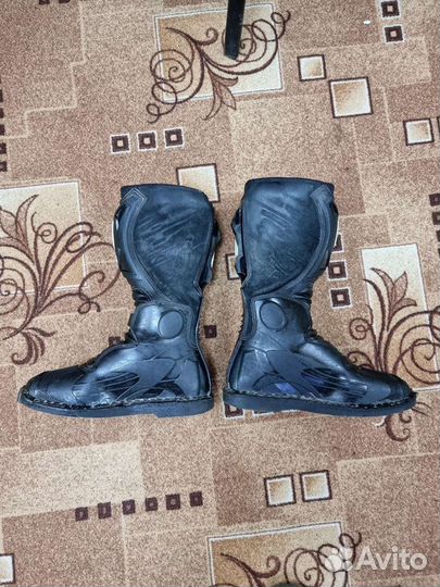 Мотоботы forma