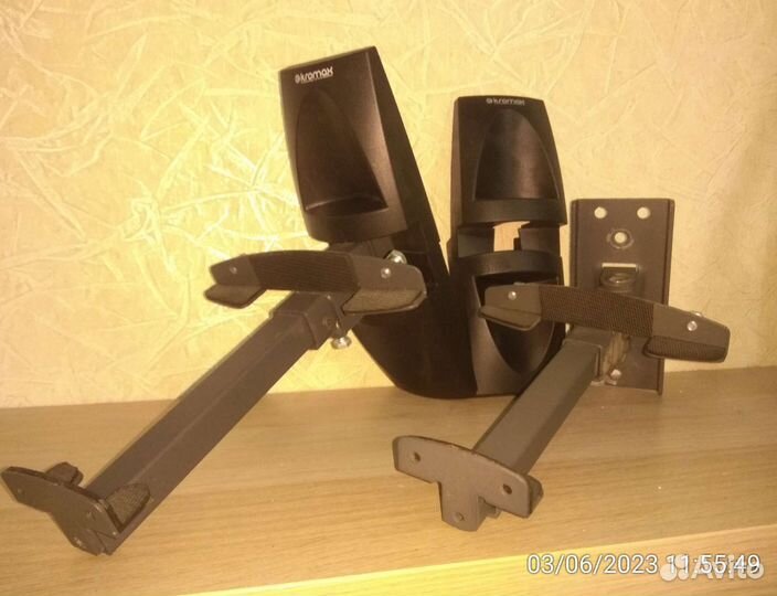 Кронштейны для акустики