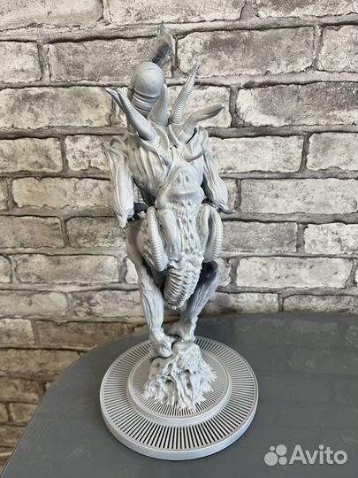 Фигурка Чужой