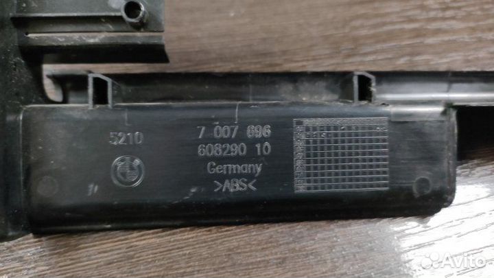 Накладка сиденья передняя правая Bmw 530 D E61