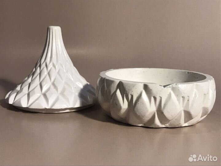 Шкатулка декоративная