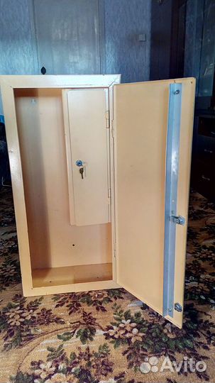 Сейф для хранения оружия заводской