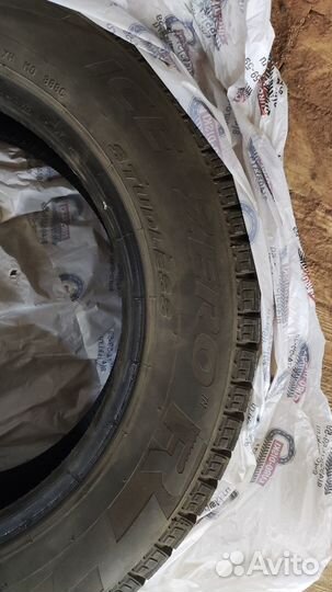 Pirelli Ice Zero FR 185/65 R15 92T