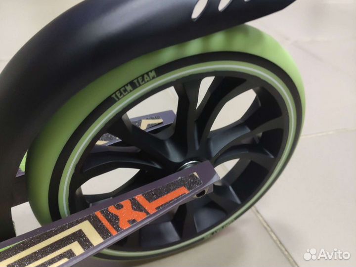 Самокат раскладной 180R Comfort коричнево/зеленый