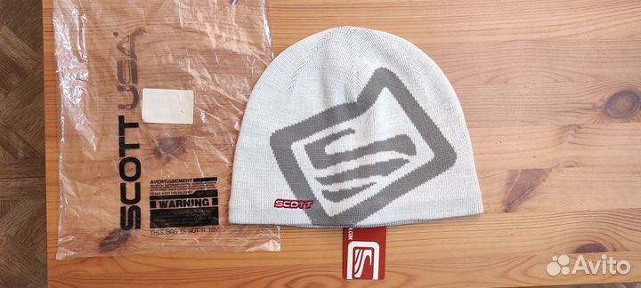 Шапка спортивная