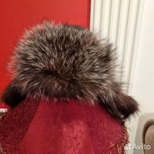 Шапка 56см лиса/кожа натур
