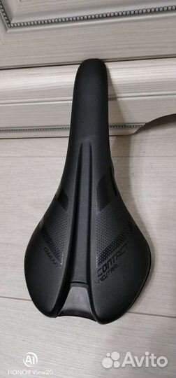 Седло Giant Contact Neutral