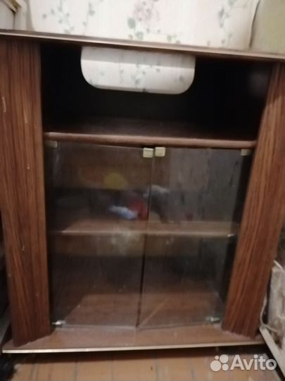 Тумба под телевизор