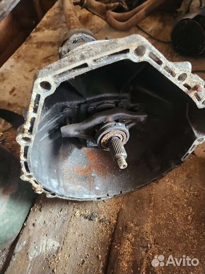 Коробка Мерседес 124